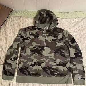 Top and bottom Champion green Camouflage hoodie